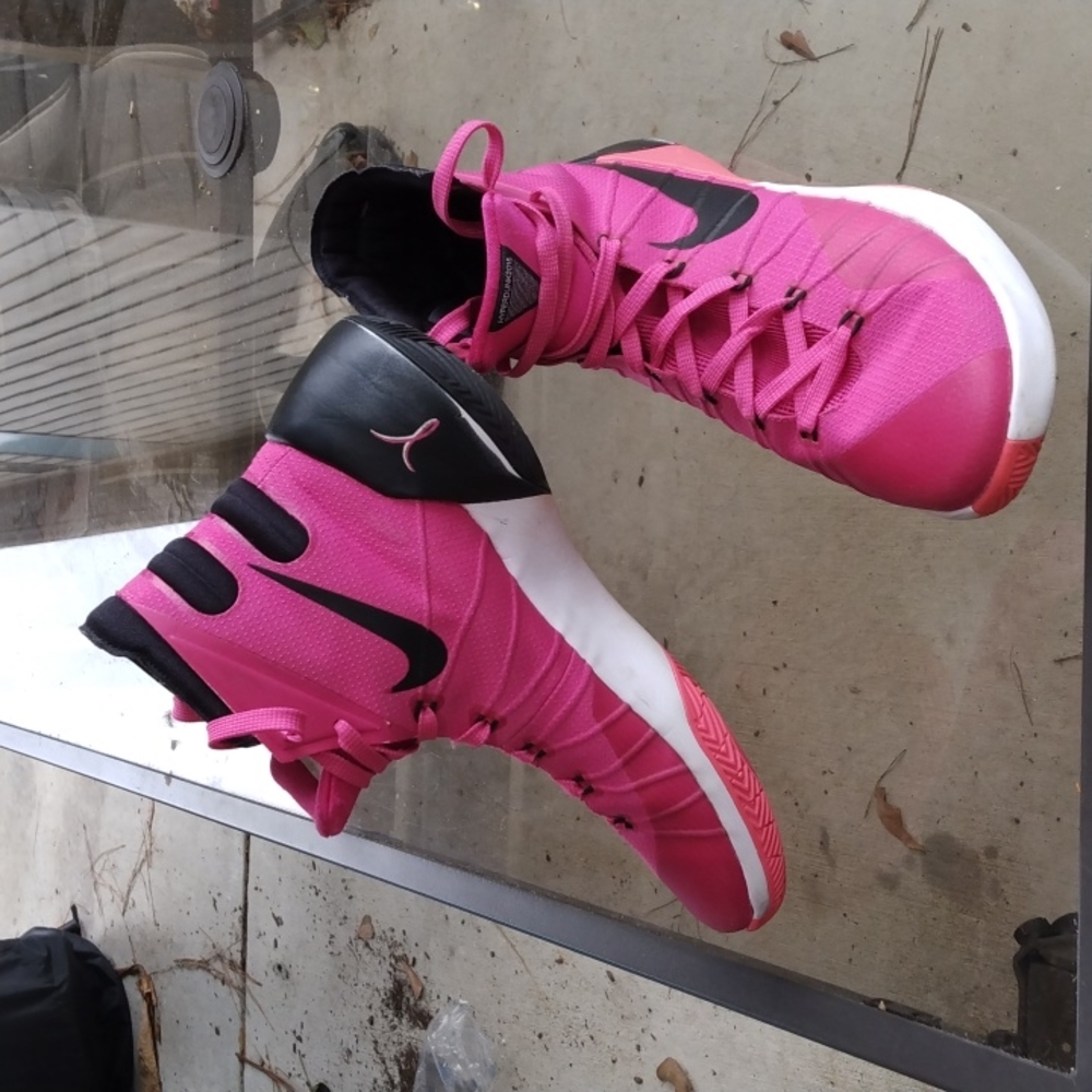 Nike Hyperdunk 2015 shoes worn once